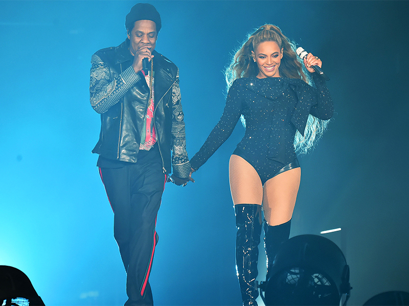 مغني الراب العالمي "Jay-Z" بإطلالة من "Les Benjamins"